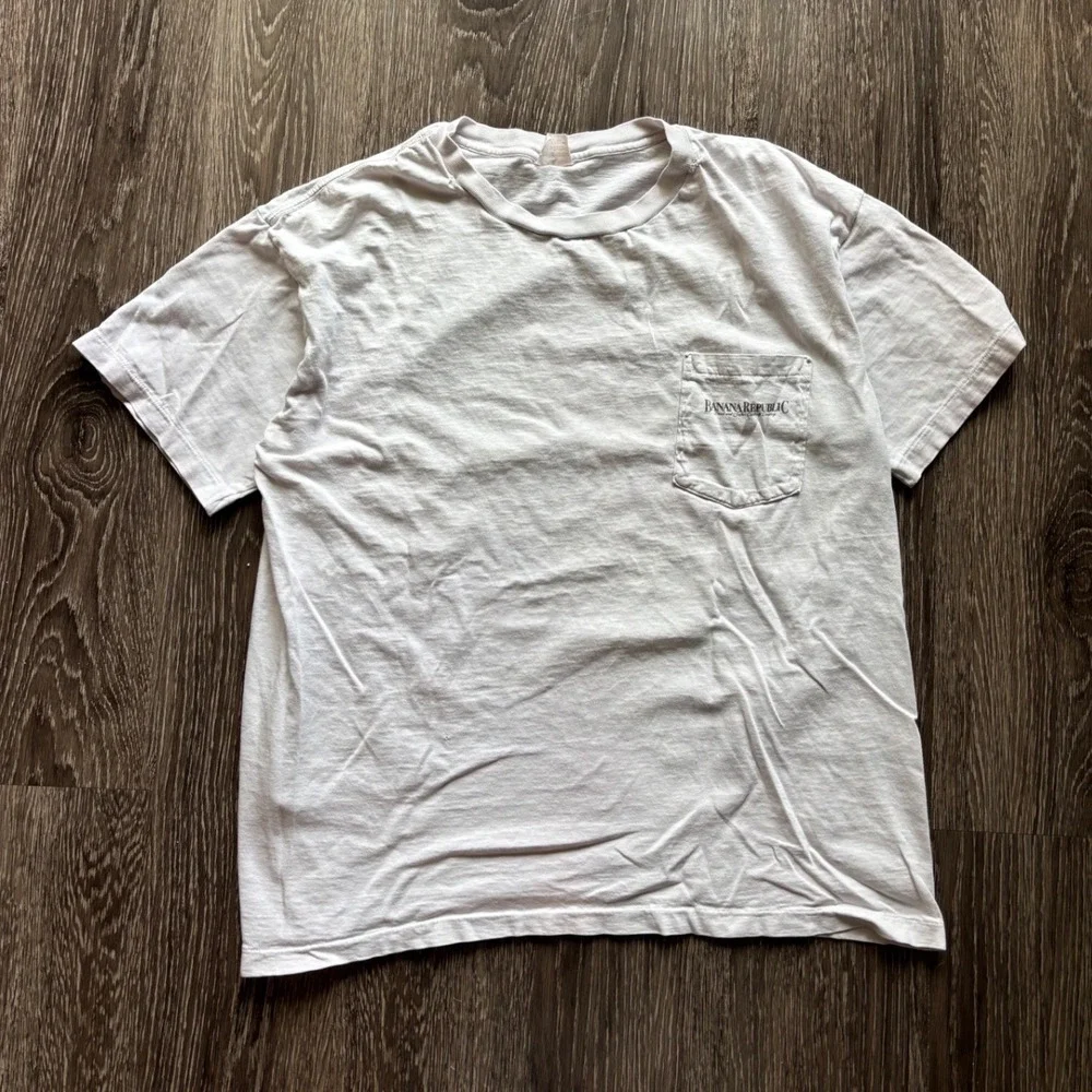 Banana Republic pit stains